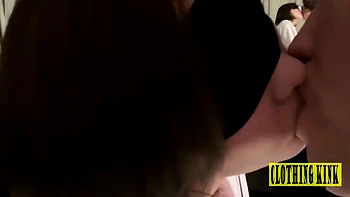 young-18,bathroom,brunette,asian-amateur,oriental