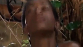 throat,threesome,ebony,amateur-threesome,brunette