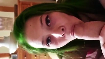 latina-amateur,latina-big-ass,homemade,big-tits,18-year-old