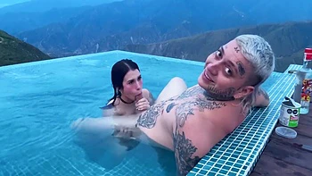 latina,latina-big-ass,latino,booty,juggs