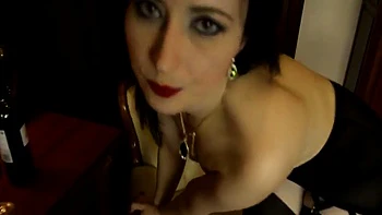 huge-tits,busty,solo,milf,solo-female