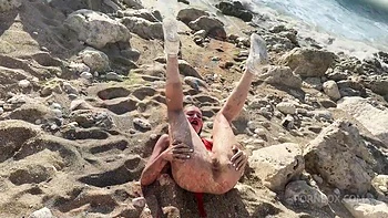 outdoor,public,pissing,beach,squirt