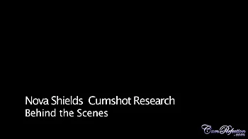 huge-tits,milf-pov,mom,blonde,pov-point-of-view