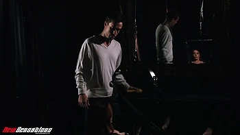 hd,melons,knockers,busty,huge-tits