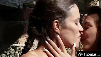 softcore,dyke,nature,hd,lesbian