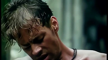 outdoor,hooters,milf,vintage,knockers