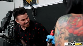 tattoo,deepthroat,milf,big-tits,brunette