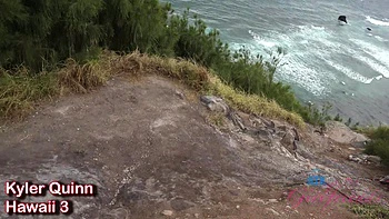 outdoor,solo-female,pissing