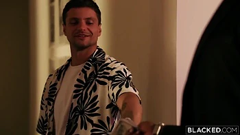 red-head,outdoor,asian,asian-outdoor,throat