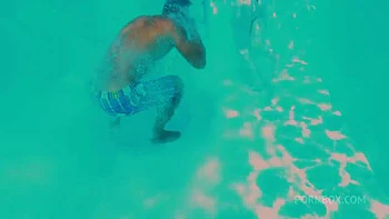 public,facial,pissing,outdoor,squirt