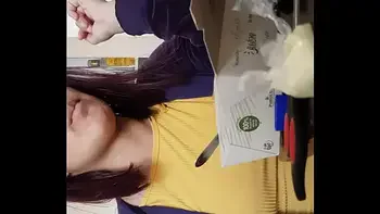 short-dress,student,hairy,bajo-falda,upskirt