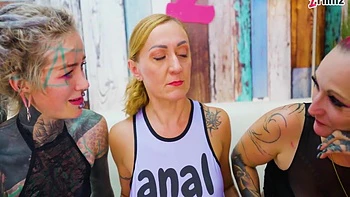 dyke,fisting,german-anal-sex,lesbian,anal-fuck