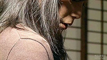 censored,cunnilingus,mature,cougar,female-orgasm