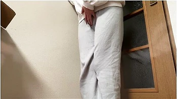 amateur,peeing,fetish,xxx-porn-video,pissing