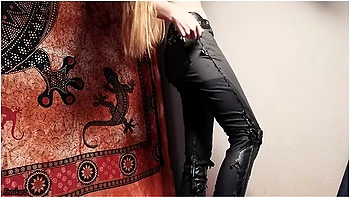 german,hd,fetish,amateur,pissing