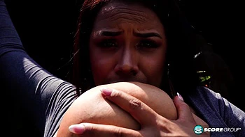 solo-female,big-tits,milf