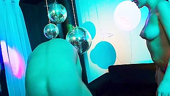 lingerie,booty-shake,big-cock,big-ass,underwear