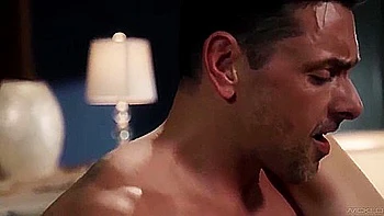 hairy,hd,unshaved,hirsute,brunette