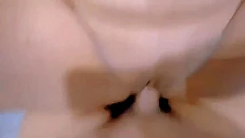 brunette,girl,hyper,teen,18-years-old