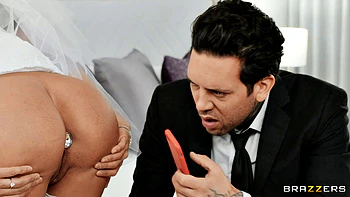 doggystyle,sex-toys,side-fuck,tattoo,high-heels