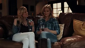 lesbian,amateur,hardcore,licking,asian