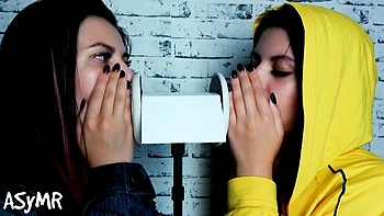 tits,fetish,teens,amateur,handjob