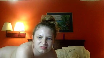 peeing,solo,masturbation,amateur,brunette