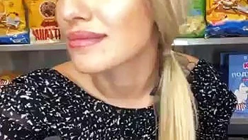 masturbation,sex-toys,blonde,amateur,small-tits