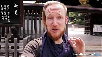 big-butt,babes,young,brunette,tits