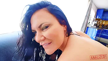 busty,latina-babe,pornstar,melons,anal