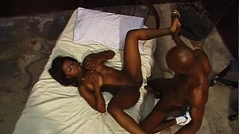 missionary,blowjobs,vintage,big-cock,black-and-ebony