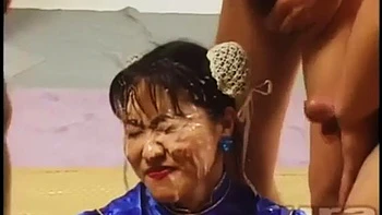 blowjobs,cumshot,japanese,bukkake