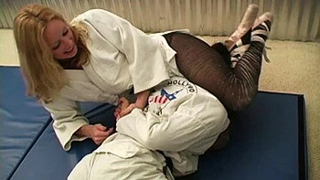 amateur,cat-fights,femdom,fetish