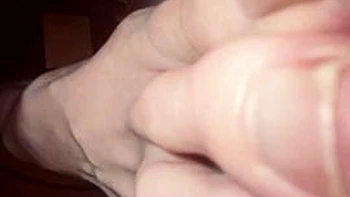 amateur,blowjobs,fetish,foot-fetish,feet