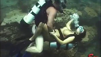 public-nudity,tits,big-tits,underwater,handjob