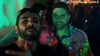 big-tits,babes,blowjobs,big-butt,brunette