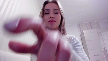 babes,big-tits,tits,solo,masturbation