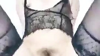 amateur,solo,tits,beauty,small-tits