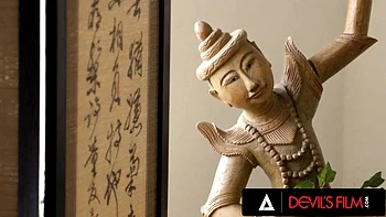 brunette,big-tits,spanish,anal,deep-throat