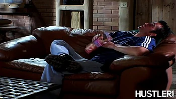 blowjobs,teens,brunette,anal,handjob