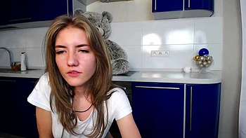 babes,blonde,sexy,dance,big-butt