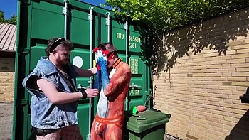 colored-hair,novice,nude,amateur-handjob,piercing