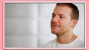 tattoo,jock,veiny,teen-18,shaved