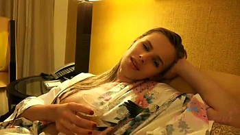 blowjobs,amateur,anal,missionary,blonde