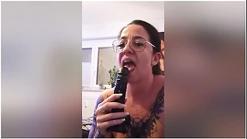 big-tits,tattoo,solo,dildo,big-boobs-big-ass