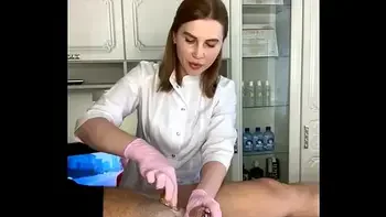 blonde,handjob,deepbikini,cfnm,fetish