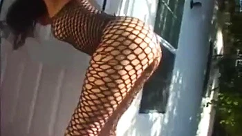 cowgirl,doggy-style,blowjobs,latina,missionary