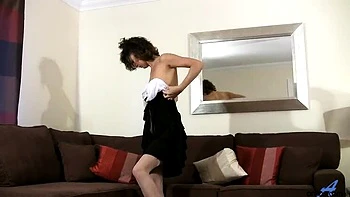 fair-skin,solo,gilf,hd-videos,older