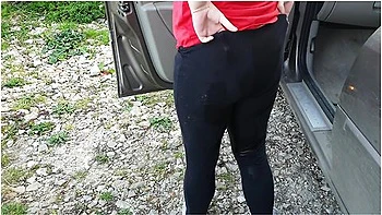 amateur,pissing,public,british,fetish