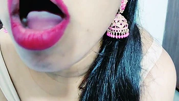 amateur,indian-amateur,hooters,solo-female,busty-amateur